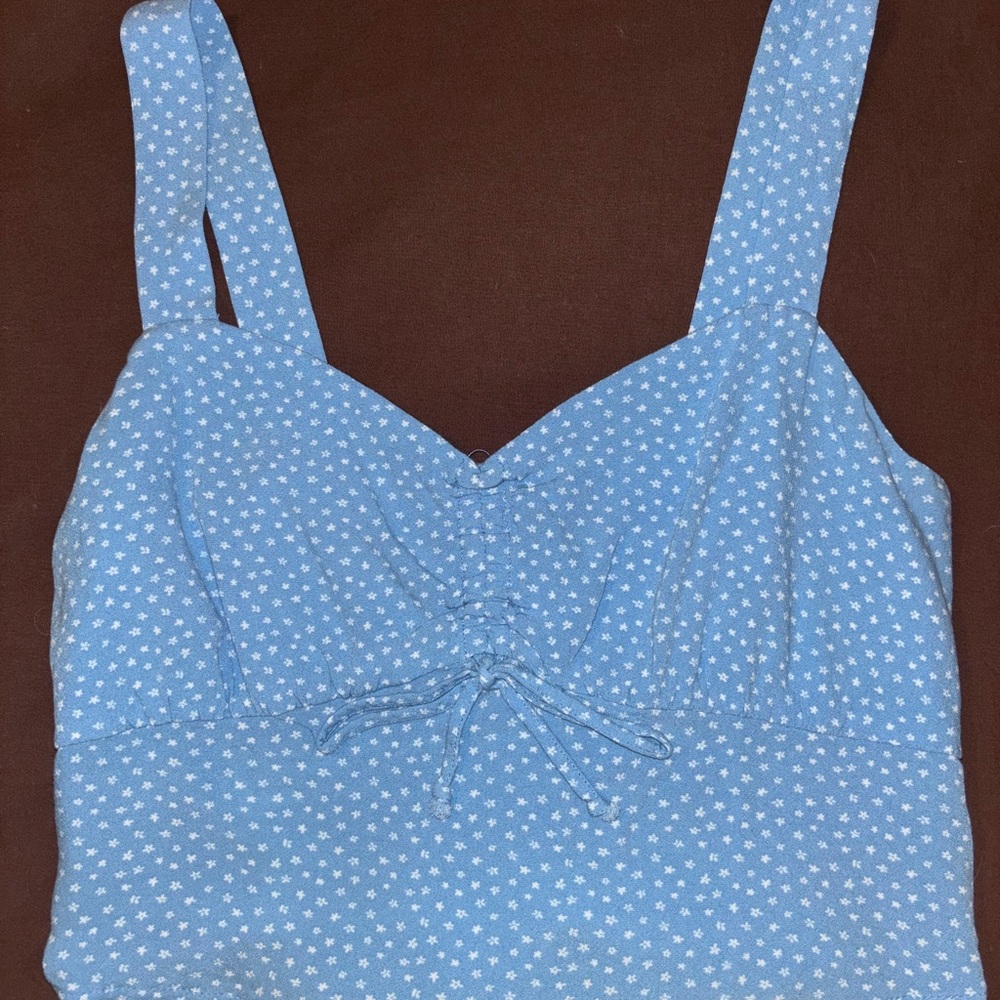 American Eagle | Kendall & Kylie Blue Floral Crop Top